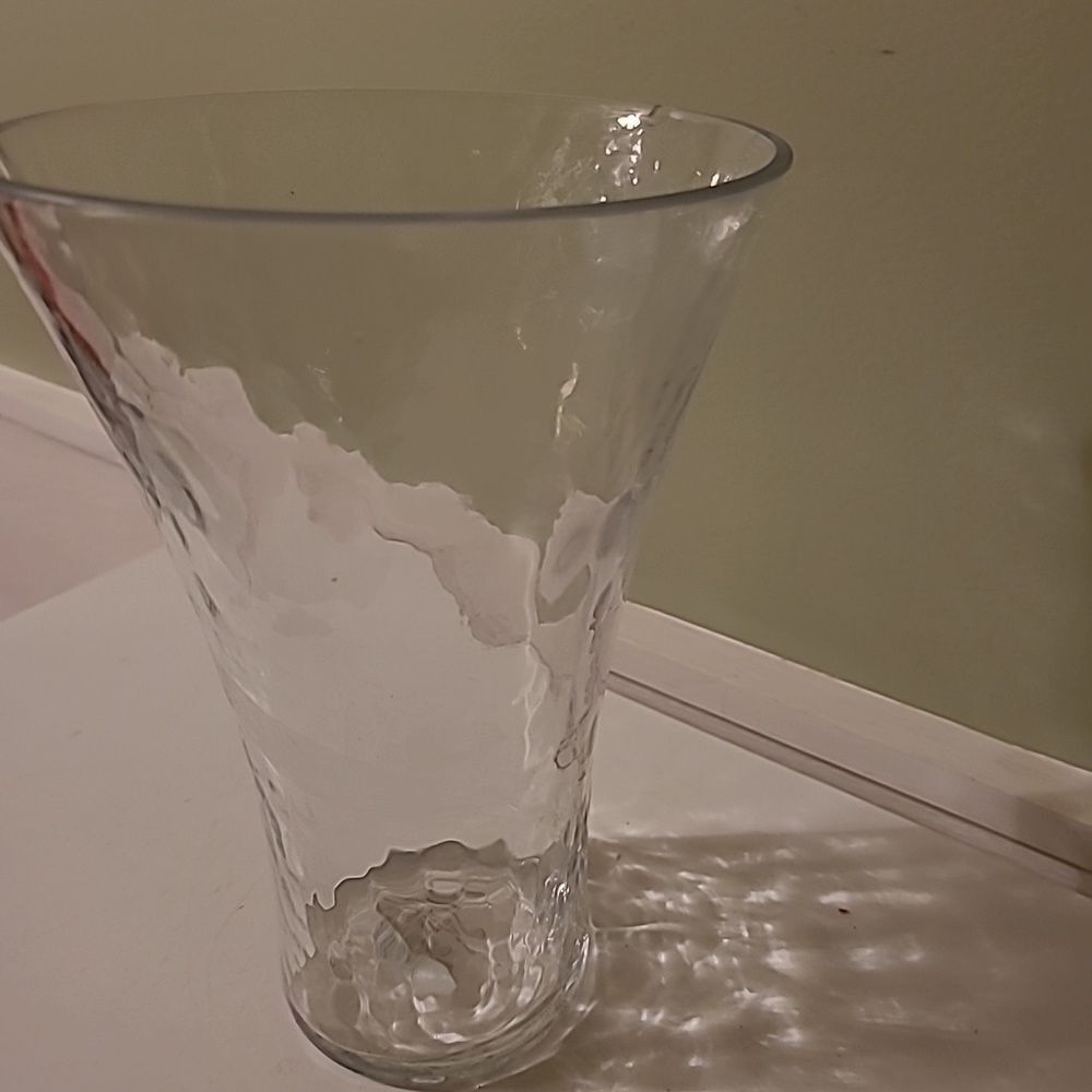 Threshold Glass Vase - Picture 3 of 6